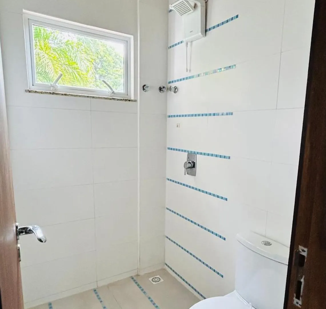 Homestay szállás Quarto Em Casa De Praia Com Estacionamento Balneário Camboriú
